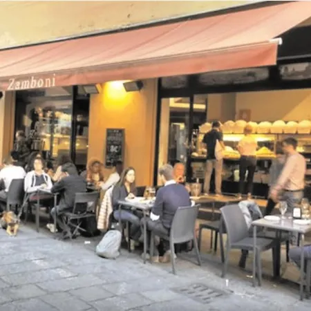 Speakeasy - Due Torri Couette-café